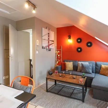 Ferienwohnung Style Industriel Aux Bords De La Loire Blois Exterior foto